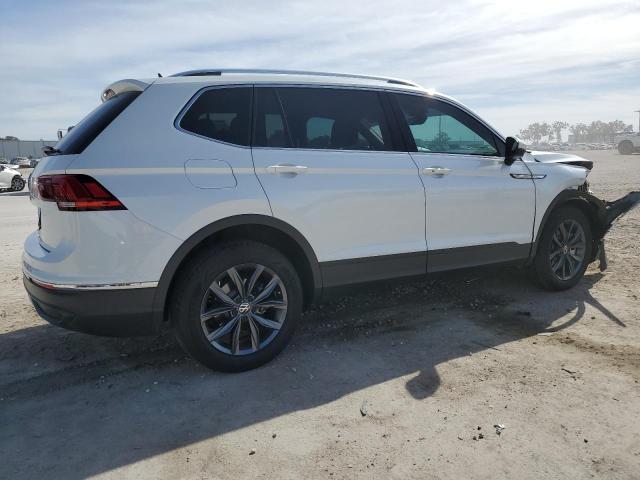 Image 3 of 2023 VOLKSWAGEN TIGUAN SE 2023 with VIN 3VV3B7AX4PM080732