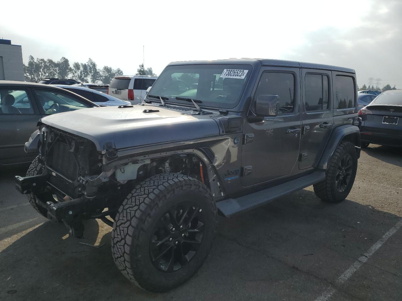 Изображение 1 2021 JEEP WRANGLER UNLIMITED SAHARA 4XE 2021 с VIN 1C4JJXP63MW682024