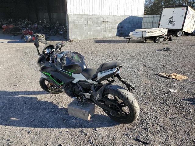 Image 3 of 2022 KAWASAKI EX650 N 2022 with VIN ML5EXEN12NDA50203