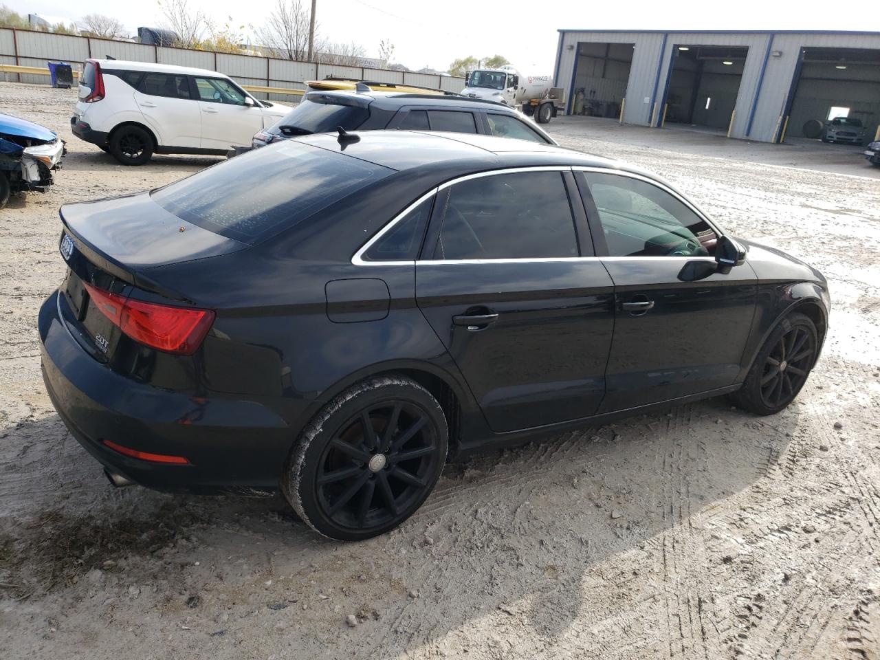 Image 3 of 2015 AUDI A3 PREMIUM 2015 with VIN WAUBFGFFXF1093024