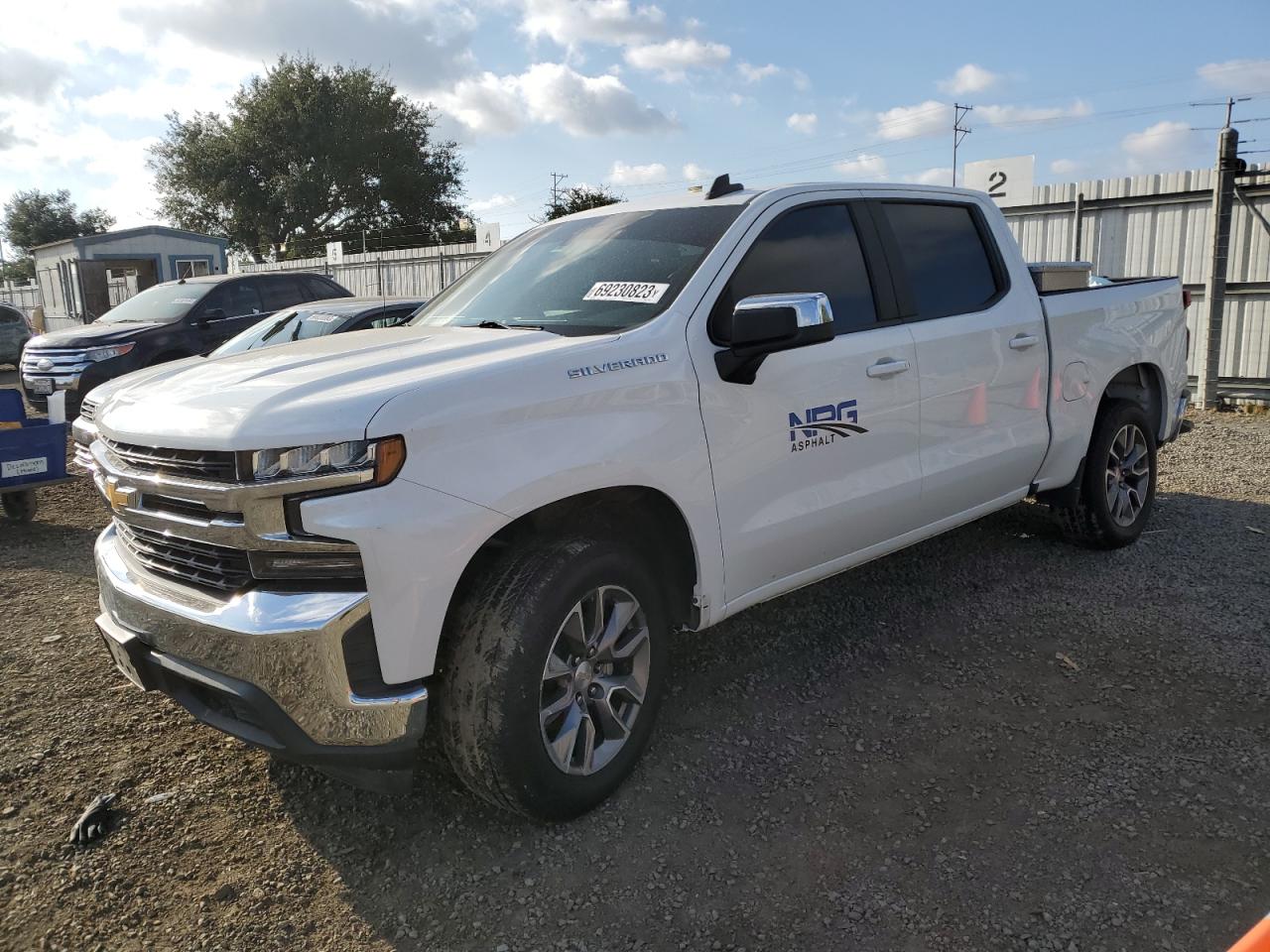 Obraz 2021 CHEVROLET SILVERADO C1500 LT 2021