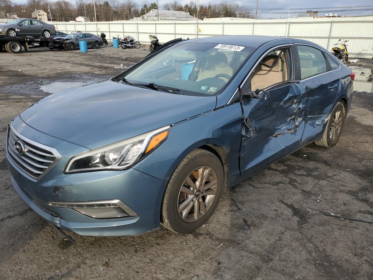Obraz 1 z 2015 HYUNDAI SONATA SE 2015 z VIN 5NPE24AFXFH213088