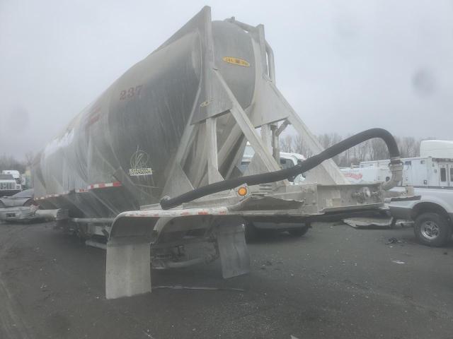 Obraz 3 z 2008 J&L TANK TRAIL 2008 z VIN 5JLSP442585W36927