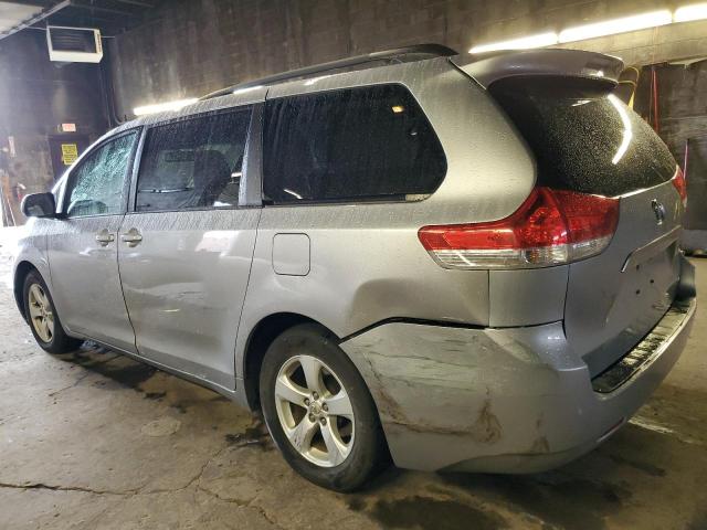 Obraz 2 z 2011 TOYOTA SIENNA LE 2011 z VIN 5TDKK3DC6BS141244