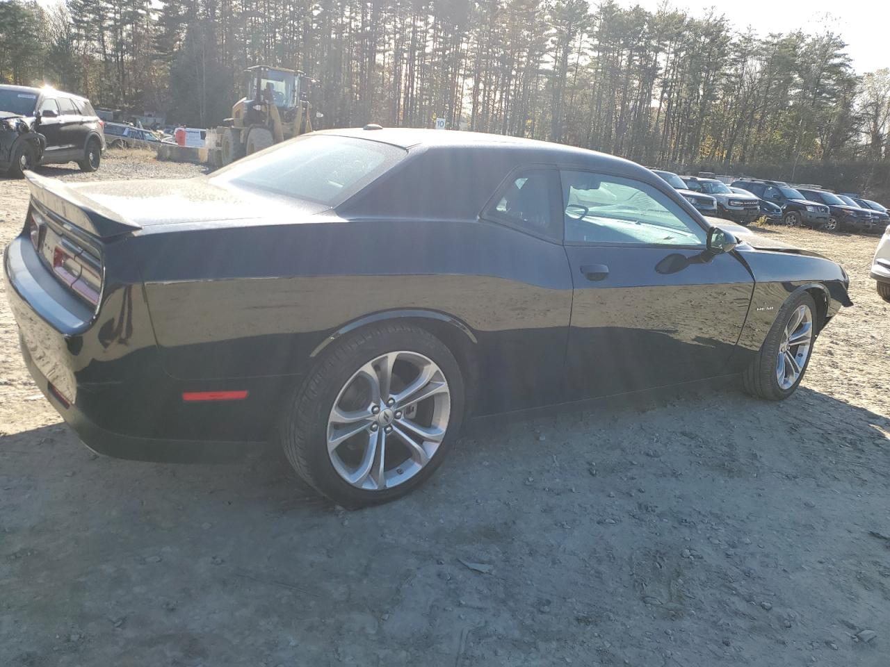 Image 3 of 2022 DODGE CHALLENGER R/T 2022 with VIN 2C3CDZBT9NH105429