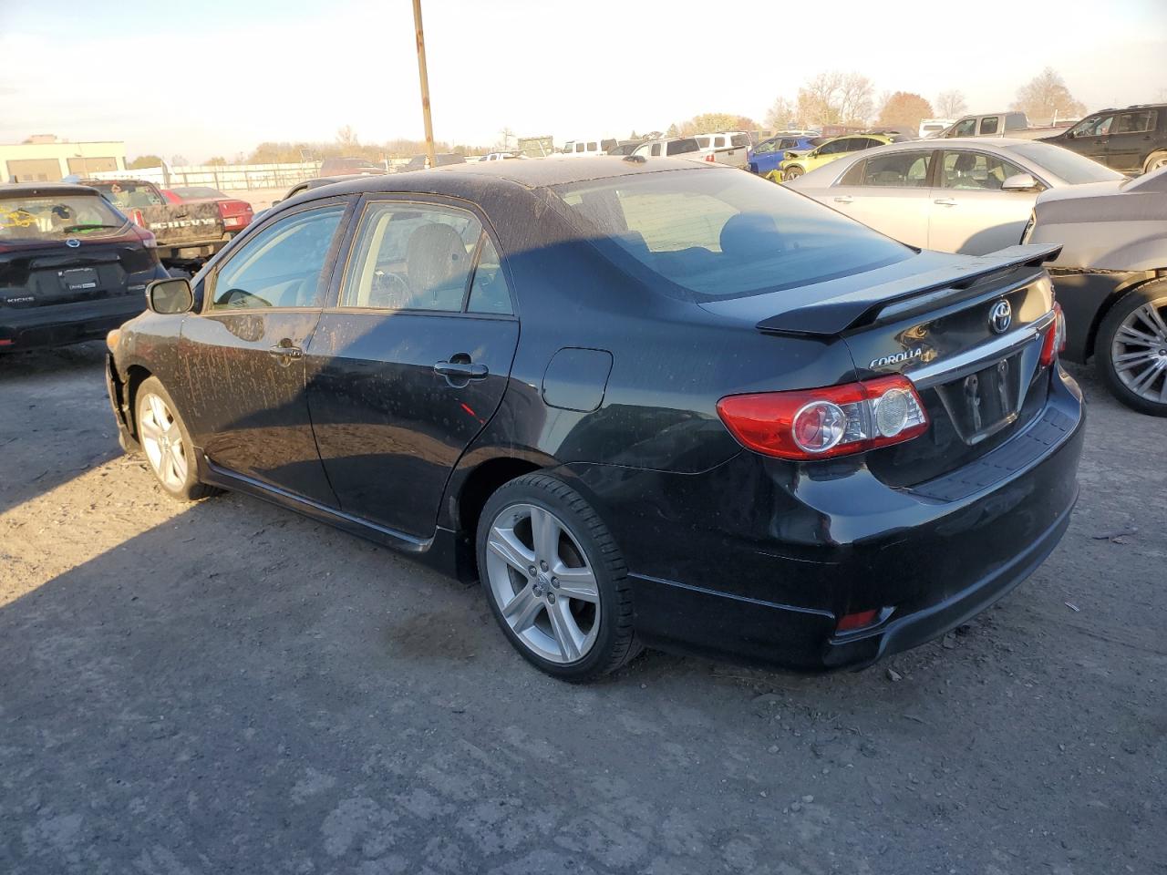 Изображение 2 2013 TOYOTA COROLLA BASE 2013 с VIN 5YFBU4EE5DP131445