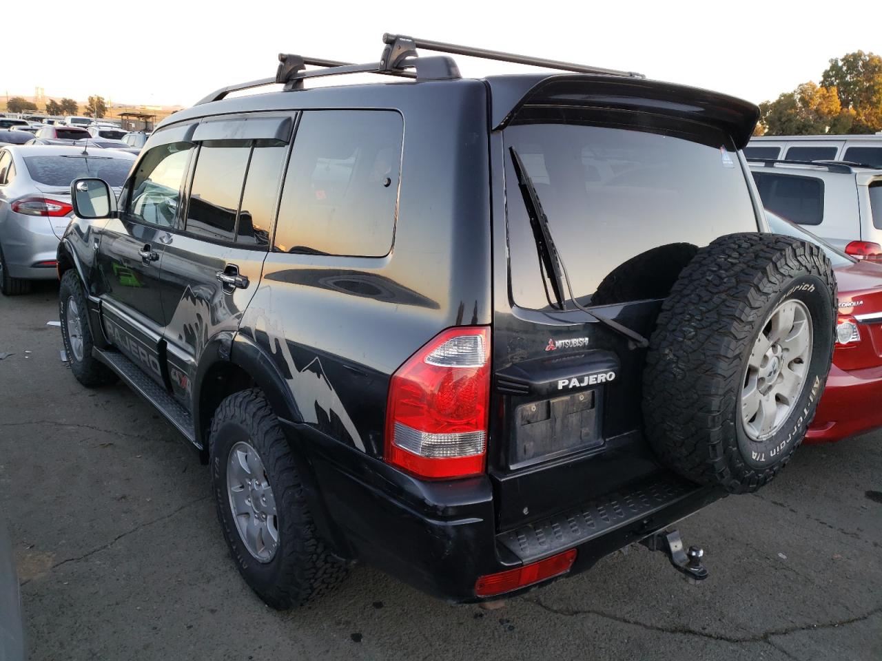 Image 2 of 2003 MITSUBISHI MONTERO LIMITED 2003 with VIN JA4NW51S23J050831