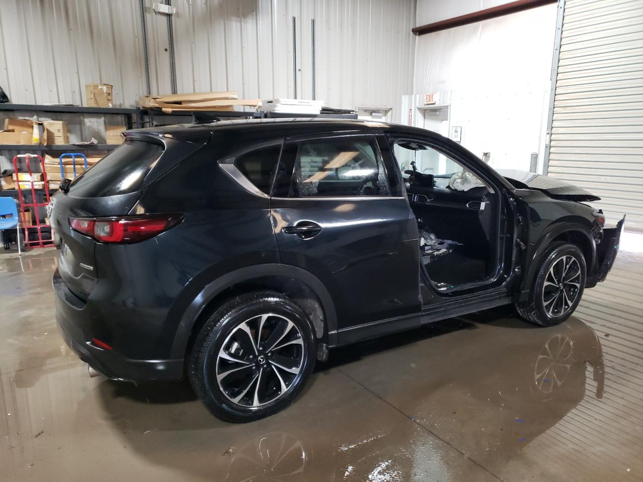 Image 3 of 2023 MAZDA CX-5 PREMIUM 2023 with VIN JM3KFBDM8P0192768