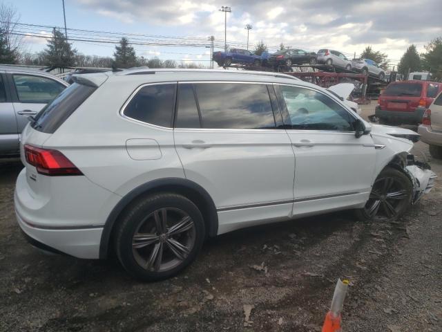 Image 3 of 2018 VOLKSWAGEN TIGUAN SE 2018 with VIN 3VV2B7AX5JM146885