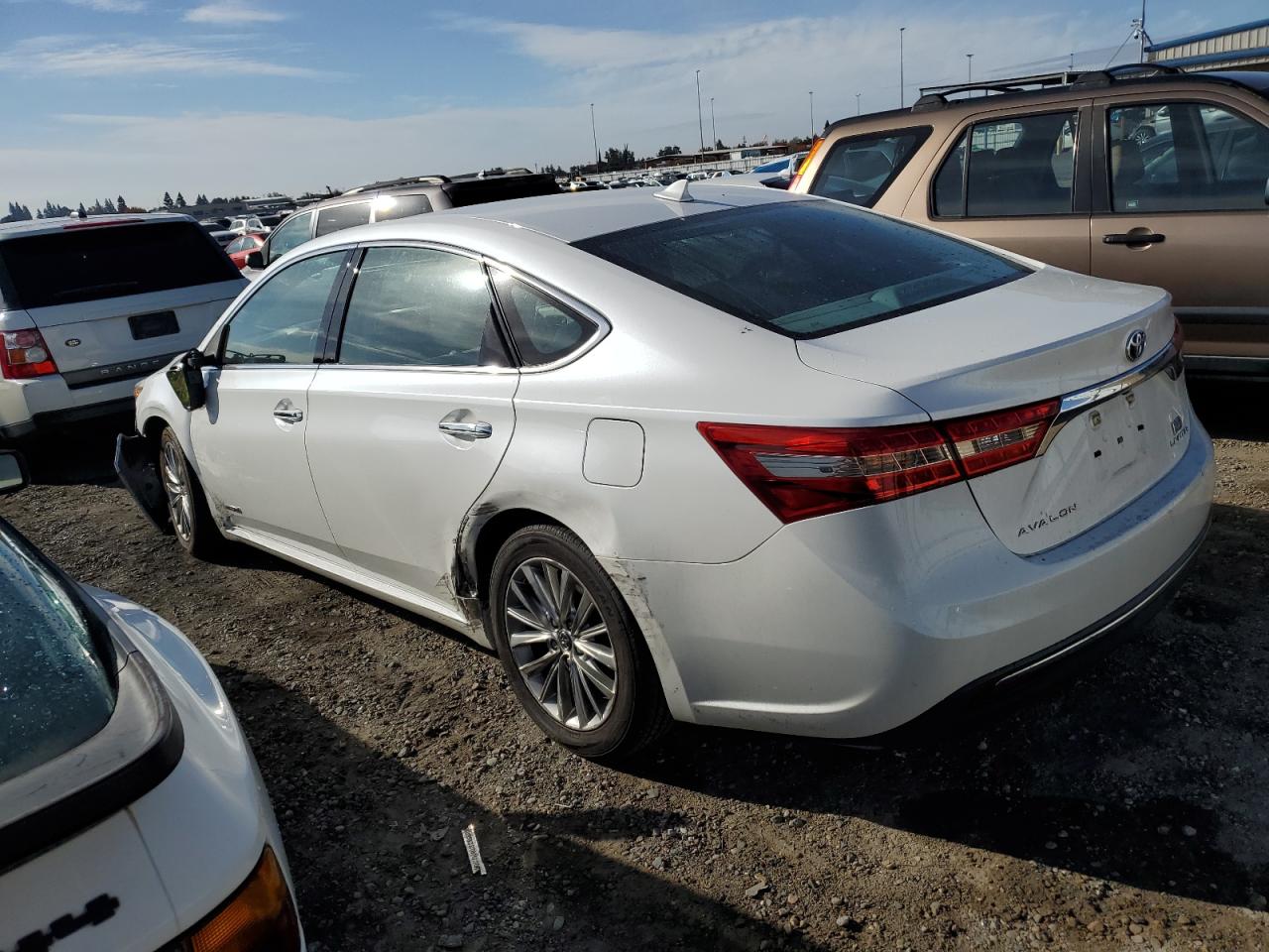 Image 2 of 2016 TOYOTA AVALON HYBRID 2016 with VIN 4T1BD1EB8GU053735
