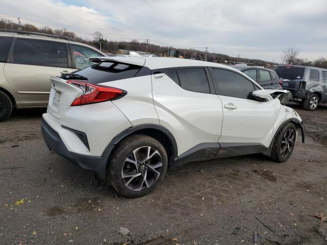 Image 3 of 2020 TOYOTA C-HR XLE 2020 with VIN JTNKHMBX1L1091826