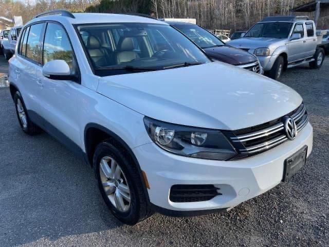 Obraz 2 z 2016 VOLKSWAGEN TIGUAN S 2016 z VIN WVGBV7AX0GW554964