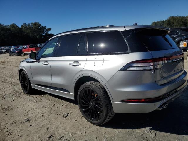 Obraz 2 z 2023 LINCOLN AVIATOR RESERVE 2023 z VIN 5LM5J7WCXPGL07375