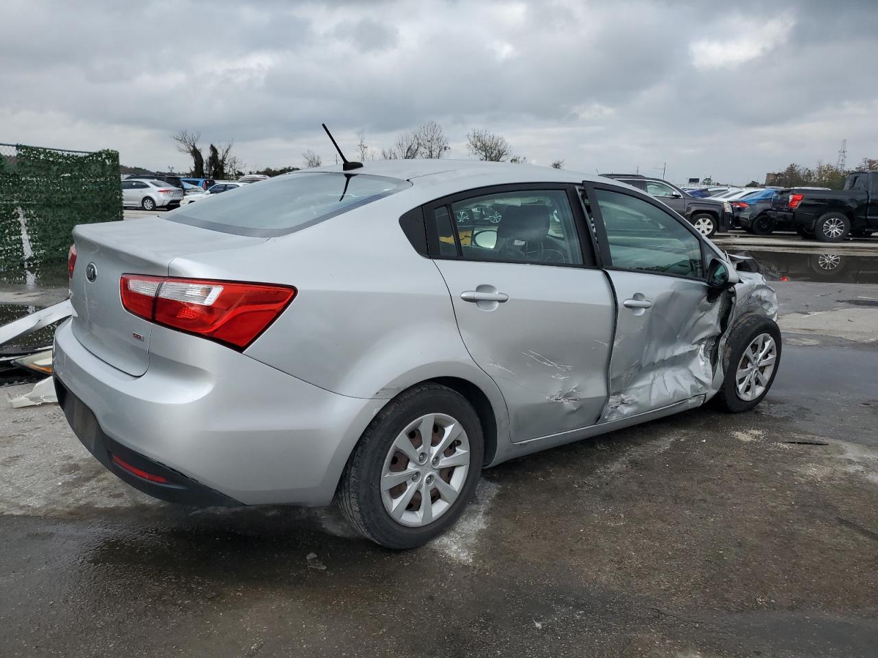 Изображение 3 2014 KIA RIO LX 2014 с VIN KNADM4A3XE6350517