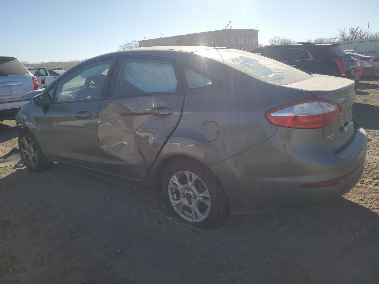 Изображение 2 2014 FORD FIESTA SE 2014 с VIN 3FADP4BJ2EM188976