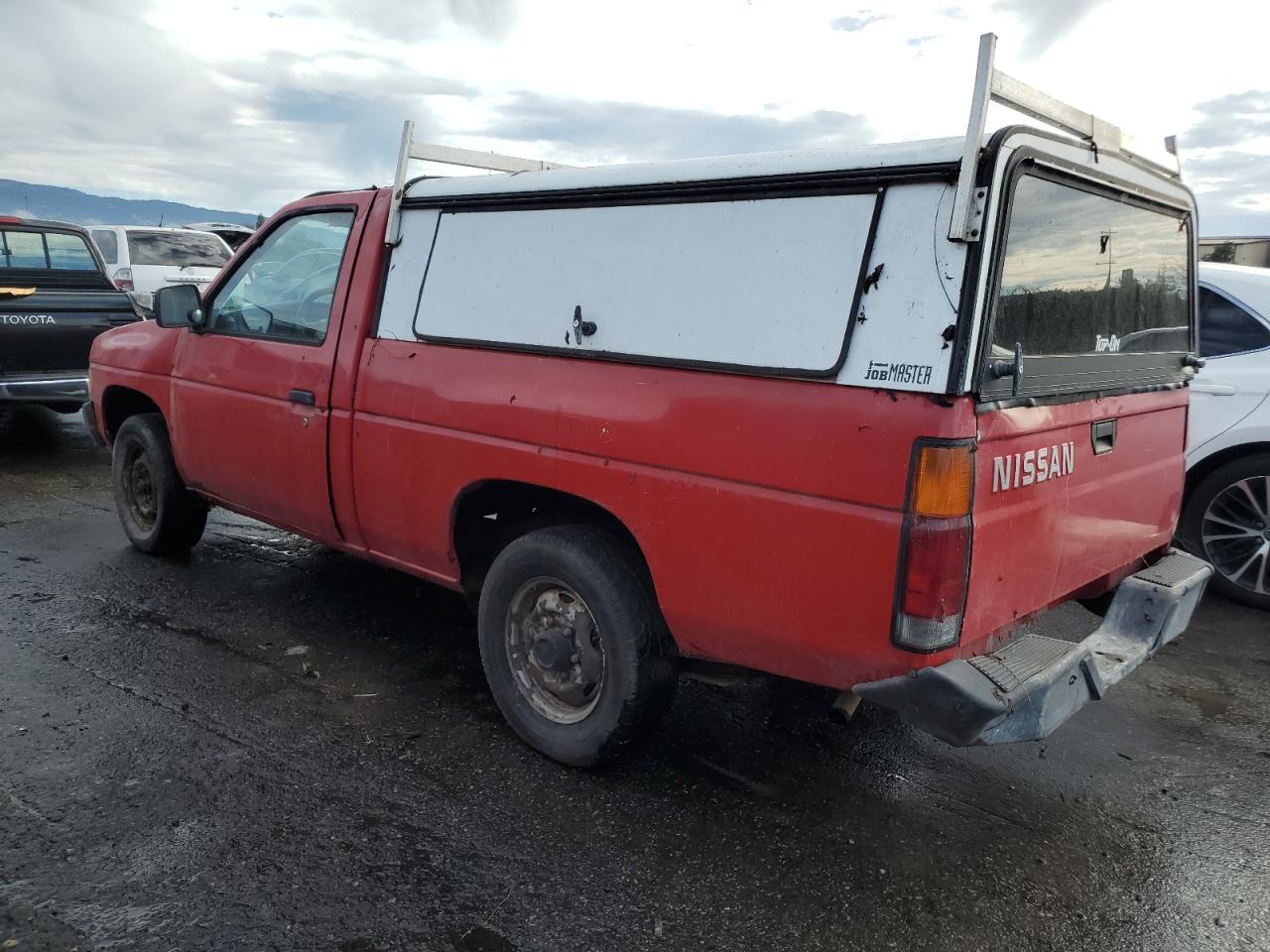 Image 2 of 1996 NISSAN TRUCK BASE 1996 with VIN 1N6SD11S0TC322270