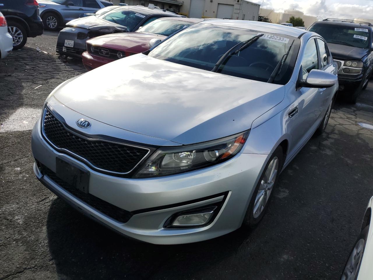 Изображение 1 2015 KIA OPTIMA LX 2015 с VIN 5XXGM4A71FG419732