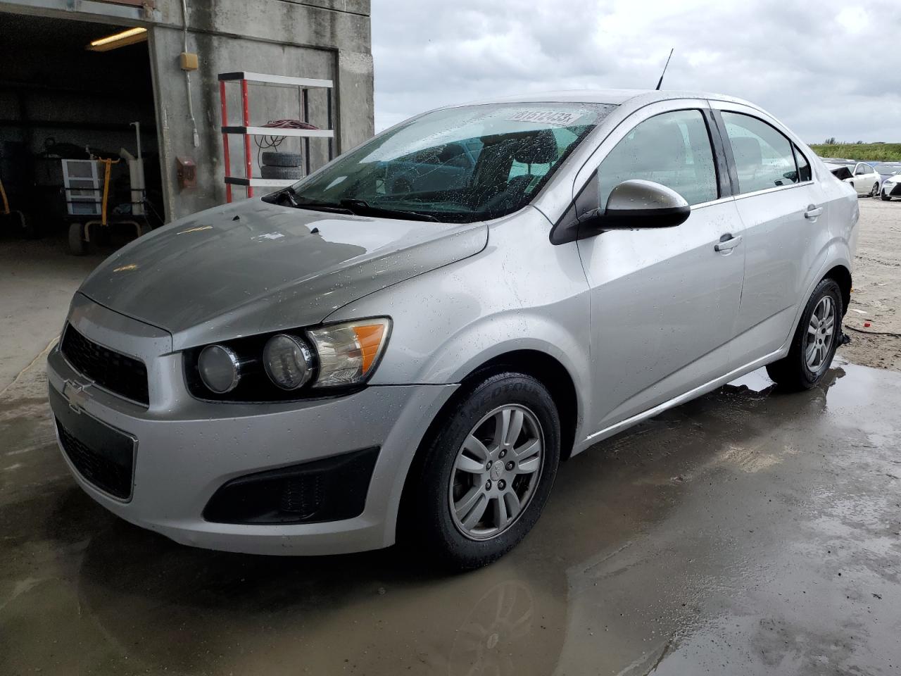 Obraz 1 z 2014 CHEVROLET SONIC LT 2014 z VIN 1G1JC5SH3E4175749