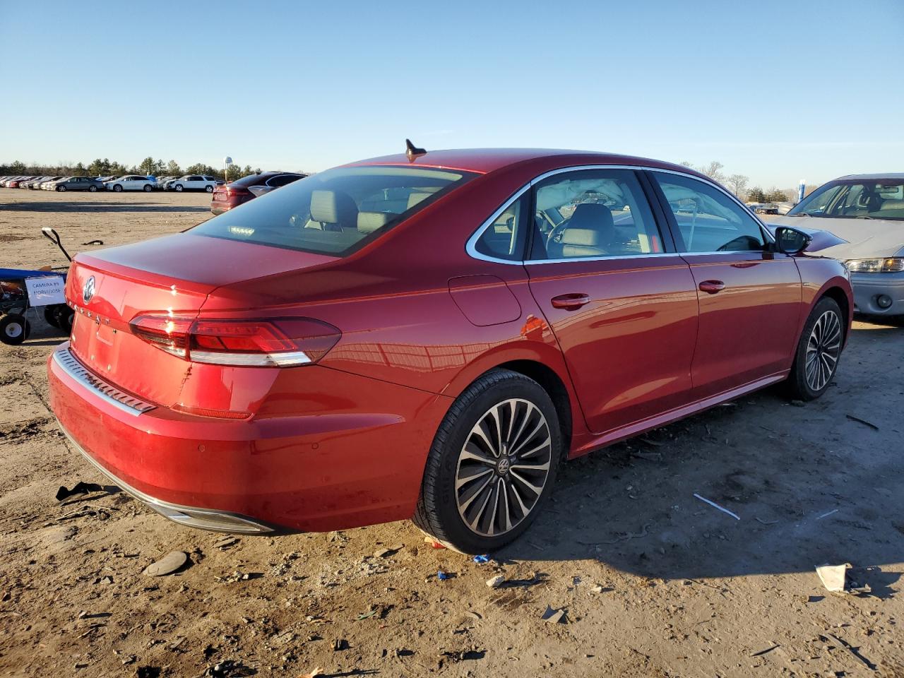 Изображение 3 2022 VOLKSWAGEN PASSAT LIMITED EDITION 2022 с VIN 1VWBA7A30NC008965