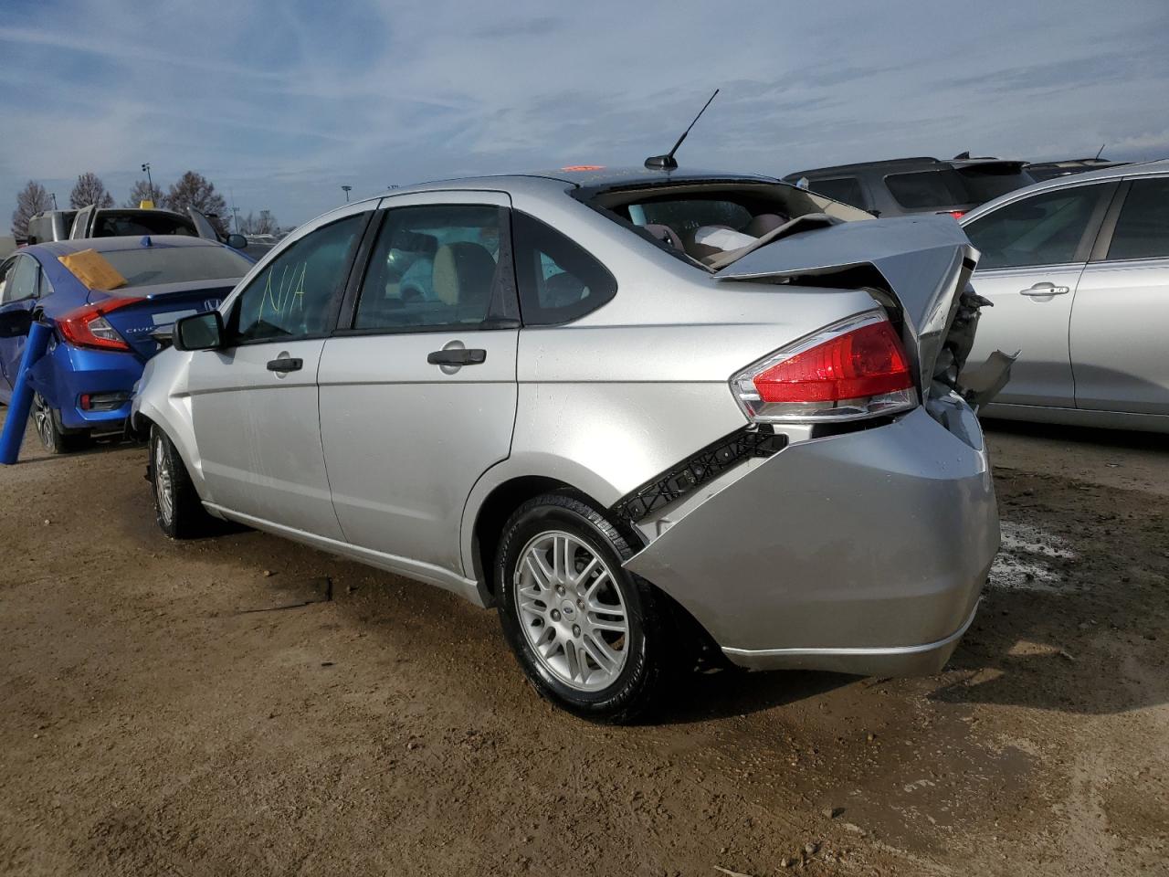 Obraz 2 z 2010 FORD FOCUS SE 2010 z VIN 1FAHP3FN7AW291281