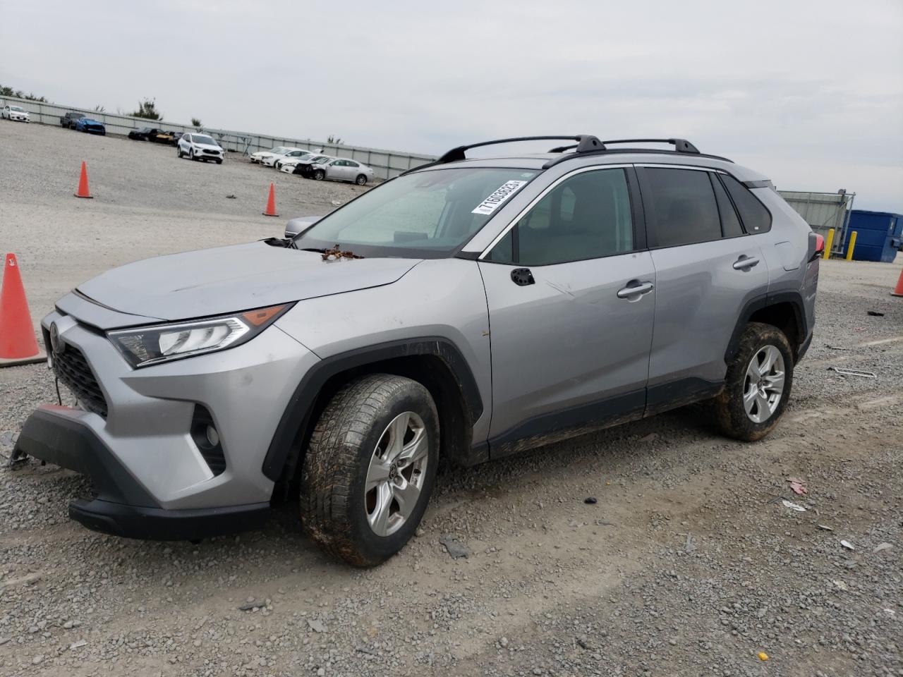 2021 TOYOTA RAV4 XLE 2021 image