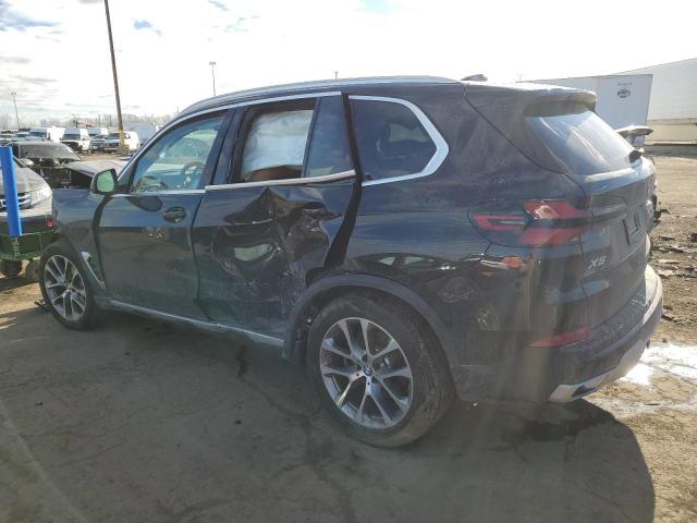 Изображение 2 2024 BMW X5 XDRIVE40I 2024 с VIN 5UX23EU03R9V13676