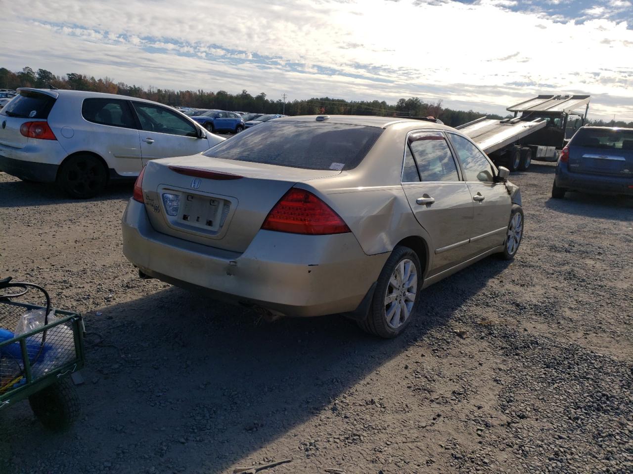 Image 3 of 2007 HONDA ACCORD EX 2007 with VIN 1HGCM66507A072460