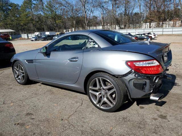 Image 2 of 2015 MERCEDES-BENZ SLK 250 2015 with VIN WDDPK4HA5FF108980