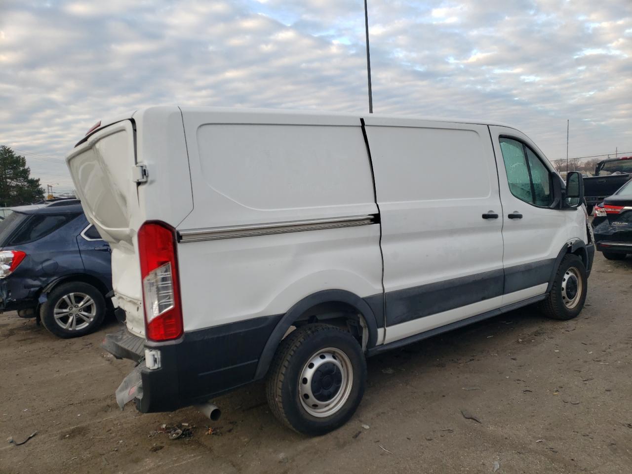 Image 3 of 2021 FORD TRANSIT T-150 2021 with VIN 1FTYE1Y8XMKB05076