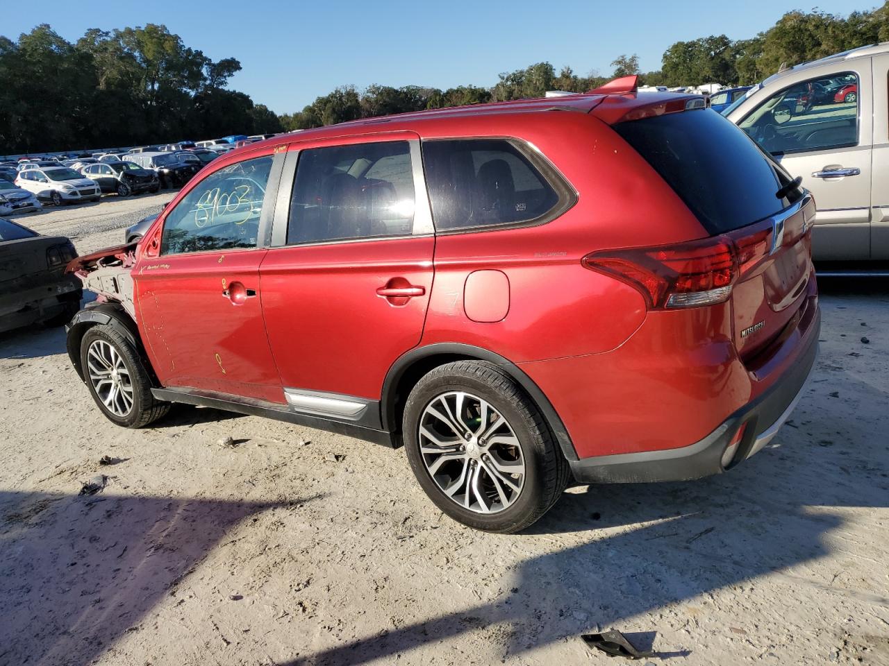 Image 2 of 2018 MITSUBISHI OUTLANDER ES 2018 with VIN JA4AD2A33JZ035068