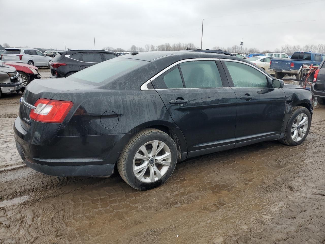 Image 3 of 2011 FORD TAURUS SEL 2011 with VIN 1FAHP2HWXBG175259