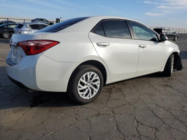 Obraz 3 z 2019 TOYOTA COROLLA L 2019 z VIN 5YFBURHE0KP882586