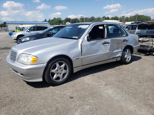 Obraz 1 z 2000 MERCEDES-BENZ C 280 2000 z VIN WDBHA29G5YA828416