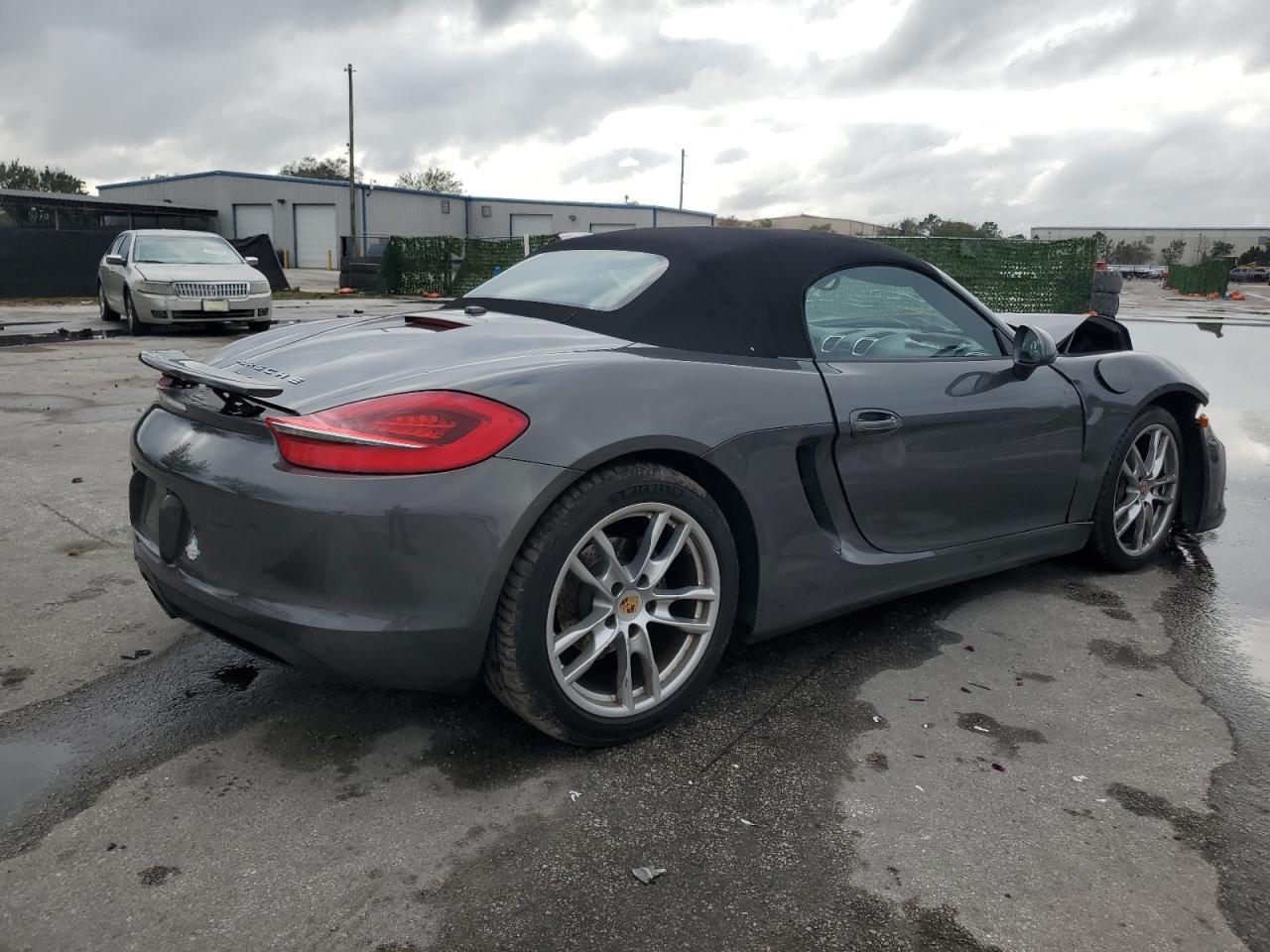 Obraz 3 z 2016 PORSCHE BOXSTER  2016 z VIN WP0CA2A8XGS120686