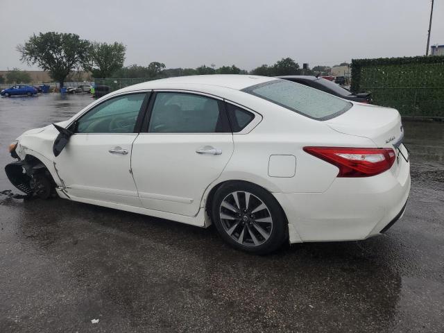 Obraz 2 z 2017 NISSAN ALTIMA 2.5 2017 z VIN 1N4AL3AP0HC166589