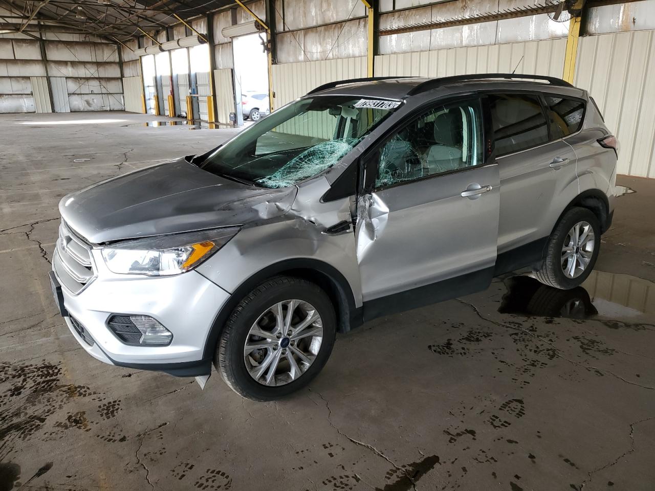 Image 1 of 2018 FORD ESCAPE SE 2018 with VIN 1FMCU0GD2JUC17341