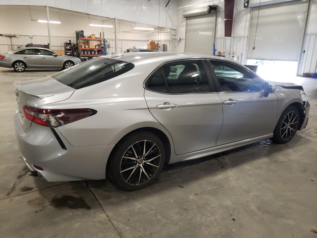 Image 3 of 2022 TOYOTA CAMRY SE 2022 with VIN 4T1G11AK6NU047529