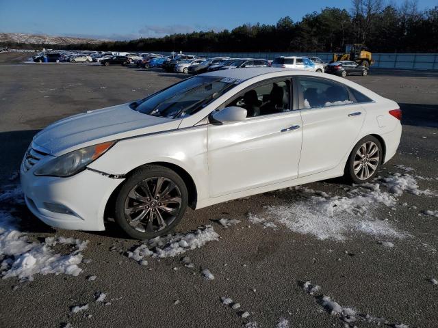 2013 HYUNDAI SONATA SE 2013 image