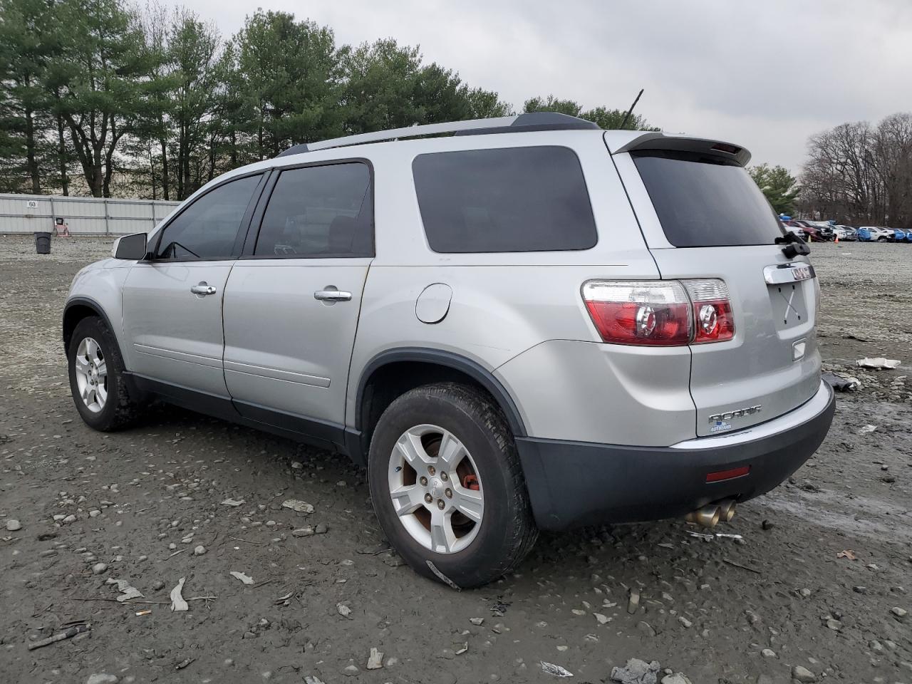 Obraz 2 z 2011 GMC ACADIA SLE 2011 z VIN 1GKKRNEDXBJ398309