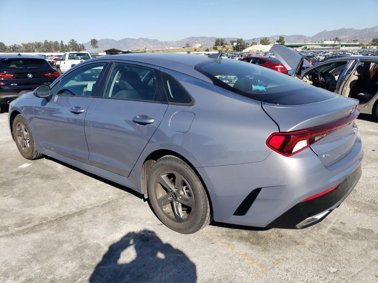 Obraz 2 z 2021 KIA K5 LXS 2021 z VIN 5XXG14J24MG051377