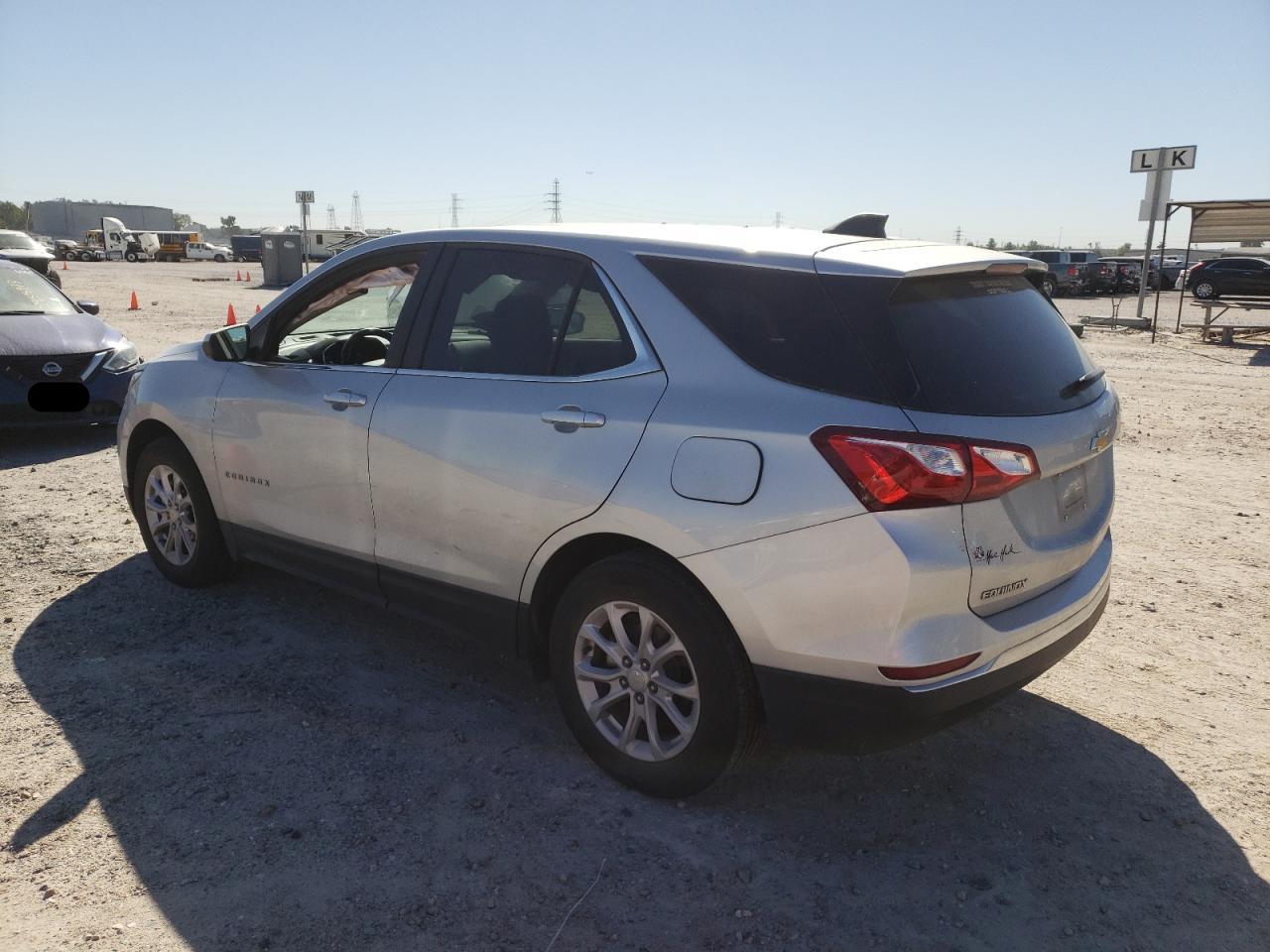 Obraz 2 z 2021 CHEVROLET EQUINOX LT 2021 z VIN 3GNAXKEVXML351238