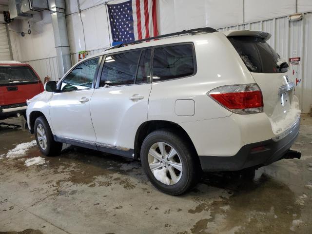 Obraz 2 z 2013 TOYOTA HIGHLANDER BASE 2013 z VIN 5TDBK3EH2DS235747
