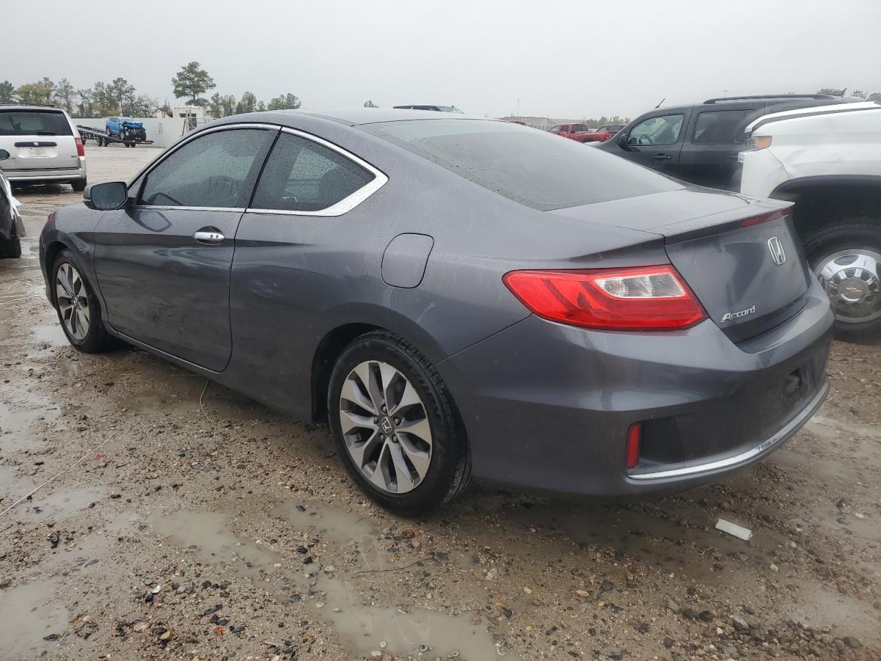 Obraz 2 z 2013 HONDA ACCORD EX 2013 z VIN 1HGCT1B71DA003754