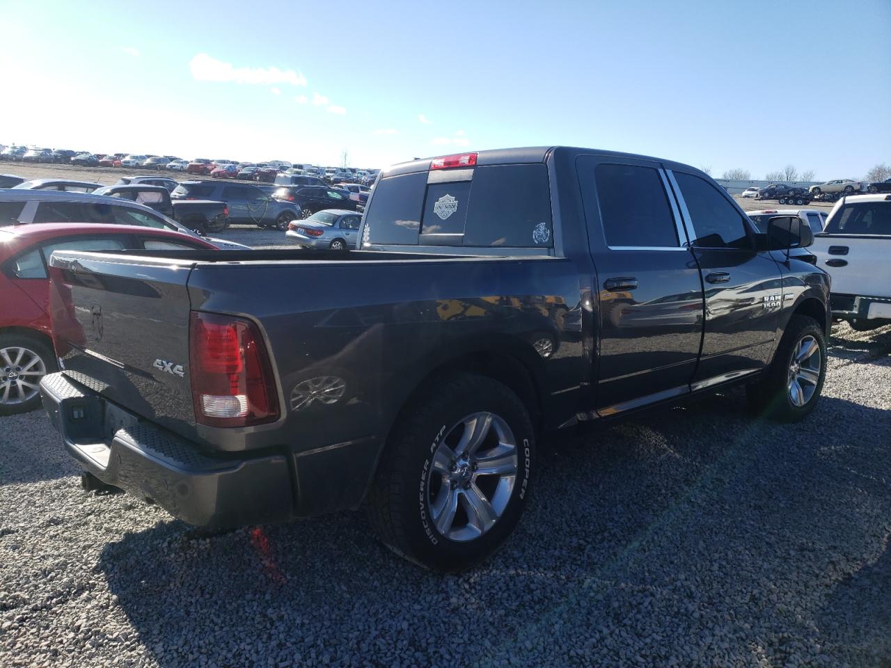 Изображение 3 2016 RAM 1500 SPORT 2016 с VIN 1C6RR7MT4GS390925