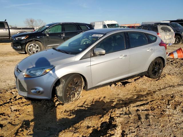 Image 1 of 2014 FORD FOCUS SE 2014 with VIN 1FADP3K2XEL337445