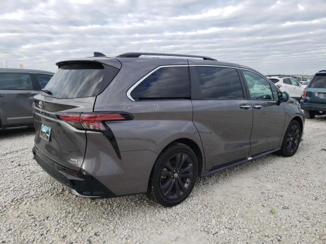 Image 3 of 2022 TOYOTA SIENNA XSE 2022 with VIN 5TDXRKEC3NS133049