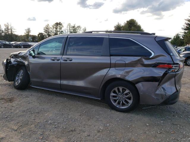 Obraz 2 z 2022 TOYOTA SIENNA LE 2022 z VIN 5TDBSKFC8NS051301