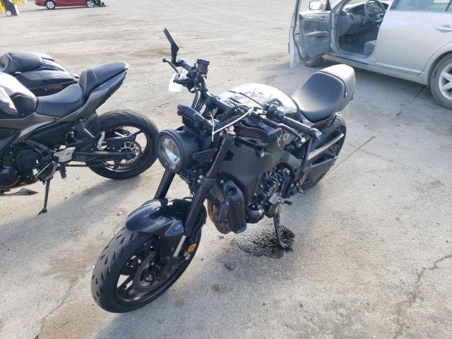 Изображение 2 2022 YAMAHA MTM890 C 2022 с VIN JYARN80Y6NA000384