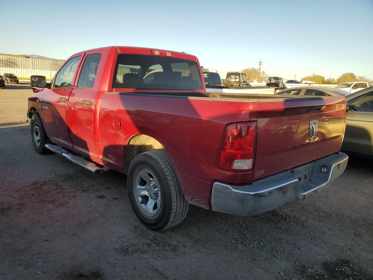 Изображение 2 2010 DODGE RAM 1500  2010 с VIN 1D7RB1GTXAS237789