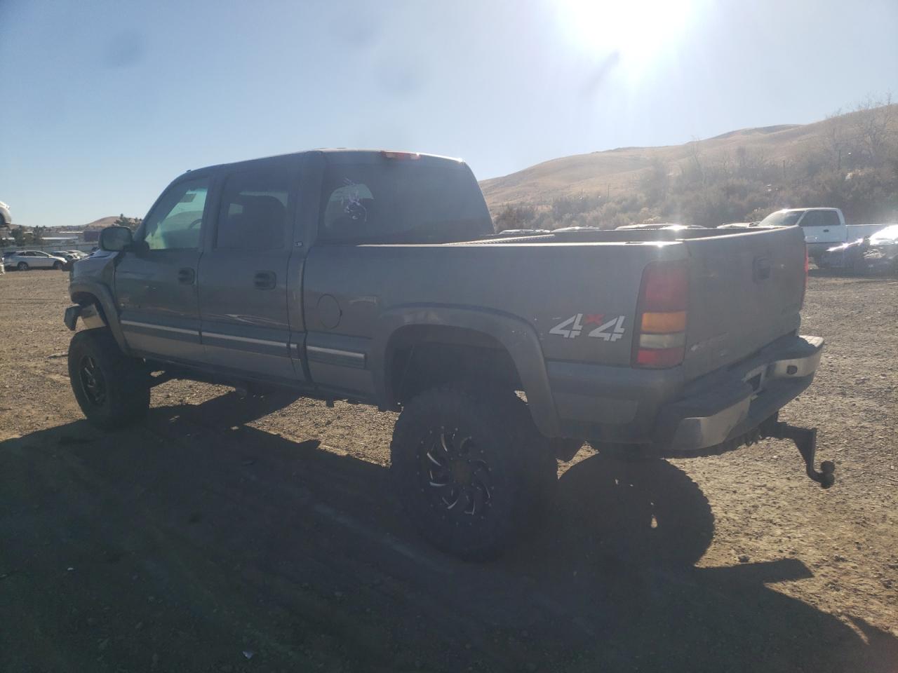 Obraz 2 z 2002 CHEVROLET SILVERADO K2500 HEAVY DUTY 2002 z VIN 1GCHK231X2F211641